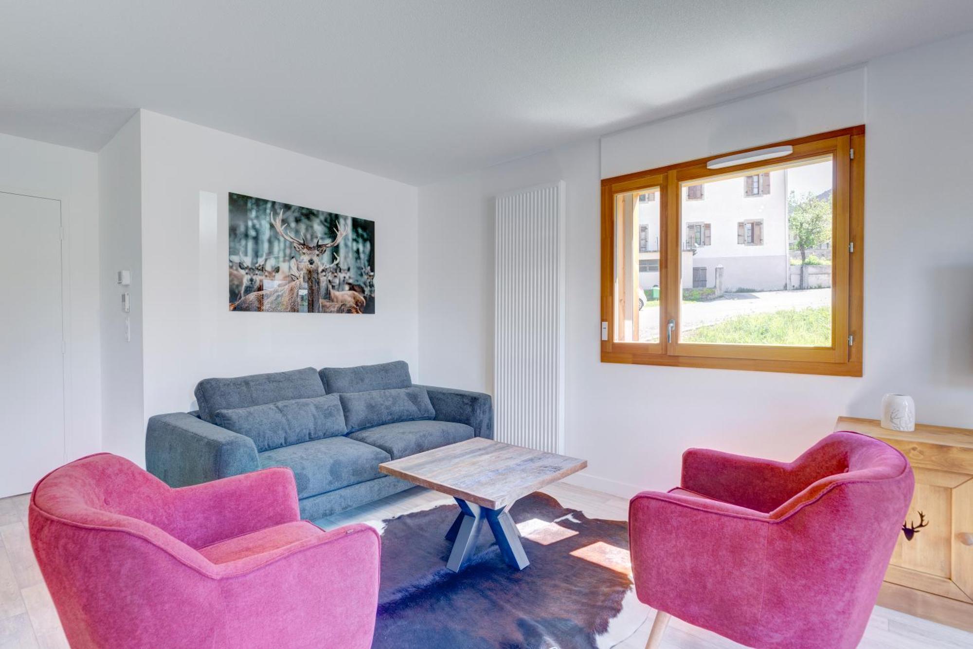 La Poudreuse - Duplex Avec Balcon Vue Montagne - Flumet فلوميه الغرفة الصورة